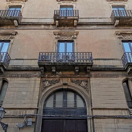 公寓 Luxury In The Center Of *